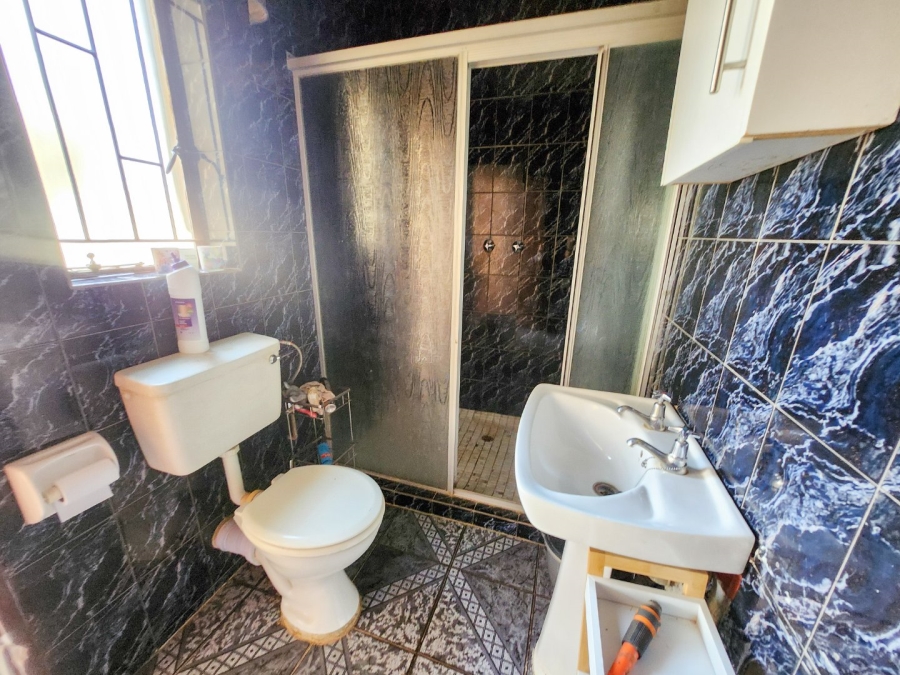 3 Bedroom Property for Sale in La Hoff North West
